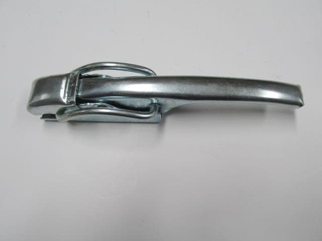 MITSUBISHI L200- PICK UP- 90/98; BAGAJ KAPAĞI YAN AÇMA KOLU (MANDALLI) (FPI) (1/4)