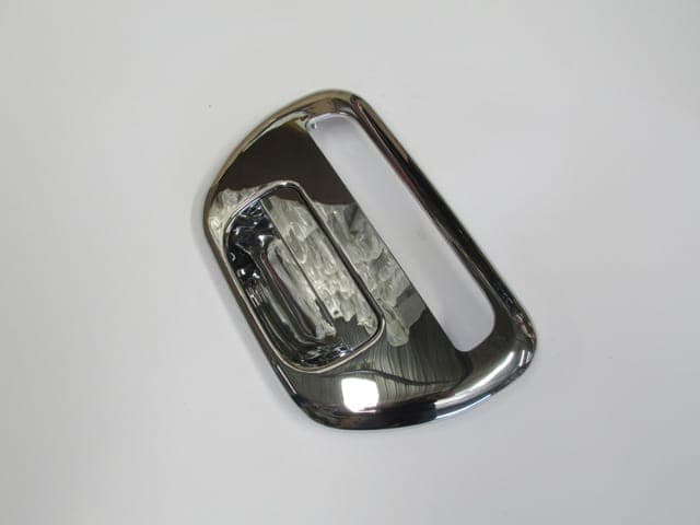 MITSUBISHI L200- PICK UP- 06/15; BAGAJ KAPAĞI DIŞ AÇMA KOLU DIŞ ÇERÇEVESİ NİKELAJLI STOP DELİKLİ thumbnail 2