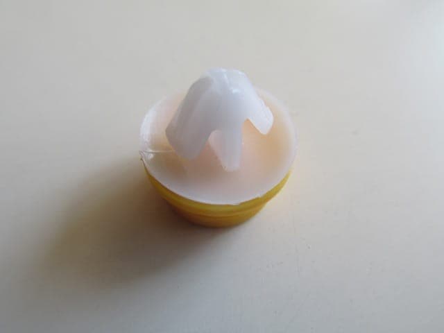 RENAULT MEGANE- 1- 99/02; KAPI DÖŞEME KLİPSİ thumbnail 2