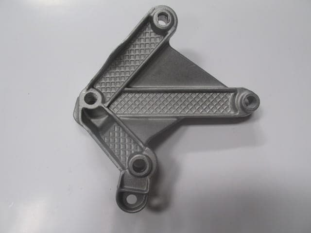 DACIA SANDERO- 09/12; MOTOR TAKOZU BAĞLANTI KULAĞI 1.5DCI thumbnail 3