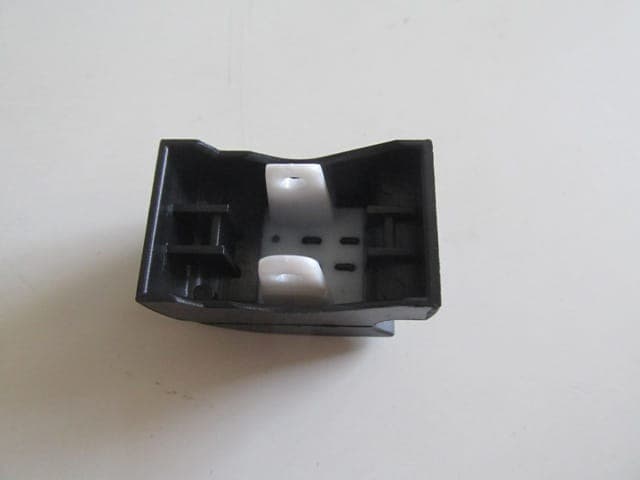 RENAULT FLUENCE- 13/16; ÖN/ARKA CAM DÜĞME BUTONU SAĞ/SOL ADET thumbnail 2