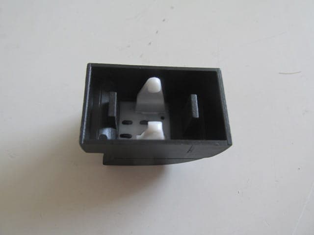 RENAULT FLUENCE- 09/12; ÖN/ARKA CAM DÜĞME BUTONU SAĞ thumbnail 2