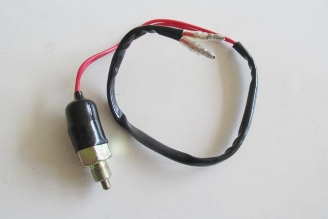 MITSUBISHI L300- MİNİBÜS- 88/09; GERİ VİTES MÜŞÜRÜ (EXP) (1/3)