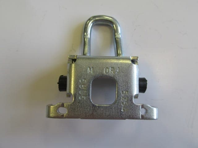 RENAULT KANGOO- 2- CLASSİC- 03/12; BAGAJ KAPAK KİLİT KARŞILIĞI ÜST SAĞ/SOL AYNI (ADET) (TEK KAPI) (1/2)