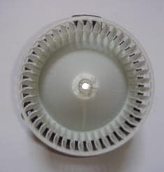 TOYOTA COROLLA- AE92- 88/92; KALORİFER ÜFLEME MOTORU (1/1)