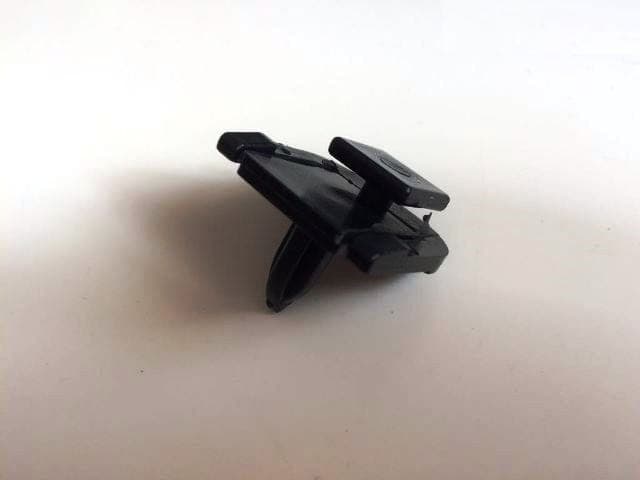 TOYOTA COROLLA- AE101- 93/98; PANJUR KLİPSİ (BÜYÜK TİP) thumbnail 2