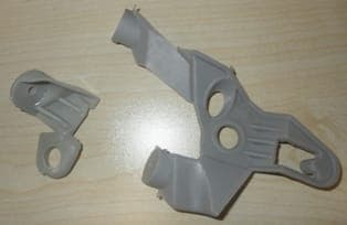 TOYOTA COROLLA- ZZE121- 02/06; FAR ÜST VE YAN TAMİR KİTİ SOL (BAĞLANTI BRAKETİ) (2Lİ SET) thumbnail 2