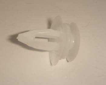 BMW 5 SERI- E39- 01/03; KAPI DÖŞEME KLİPSİ (TW) (1/1)