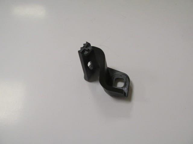 BMW 3 SERI- F30- 12/18; FAR ÜST BAĞLANTI BRAKETİ SAĞ (LCI) (PLASTİK ENJEKSİYON) thumbnail 3