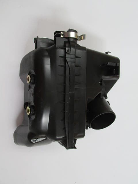 TOYOTA COROLLA- NDE180- 13/16; HAVA FİLTRE KUTUSU (BENZİNLİ)(KABİNİ) (TW) (1/5)
