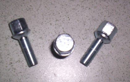 MERCEDES E CLASS- W124- 85/93; ÖN/ARKA BİJON SAĞ/SOL (1 ADET) ADET (FAMMIZE) (1/1)