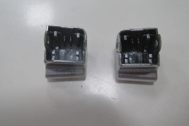 MERCEDES C CLASS- W205- 14/20; ÖN SOL KAPI SAĞ/SOL AÇMA DÜĞME BUTONU SET (2 PARÇA) thumbnail 2