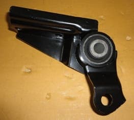 TOYOTA YARIS- 06/11; MOTOR TAKOZU SAĞ 1,5cc (TENACITY) (1/3)