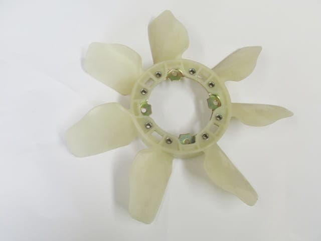 TOYOTA HILUX- PICK UP- 20/24; FAN KANADI (7KANAT) (TW) (1/2)