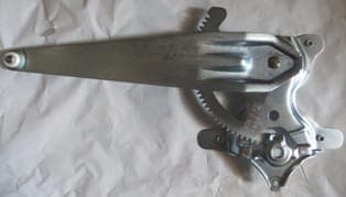 TOYOTA RAV4- 01/04; ARKA CAM KRİKOSU SAĞ ELEKTRİKLİ/MOTORSUZ (HUSHAN) thumbnail 2