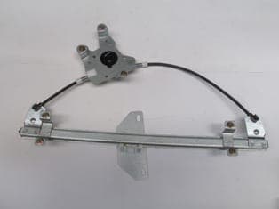 NISSAN JUKE- 11/19; ÖN CAM KRİKOSU SAĞ ELEKTRİKLİ/MOTORSUZ (TW) (1/2)