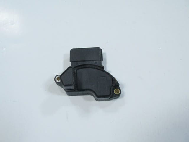 NISSAN PRIMERA- P11- 97/99; DİSTRİBÜTÖR BEYNİ (GA16) 1.6CC (YOW JUNG) (1/5)