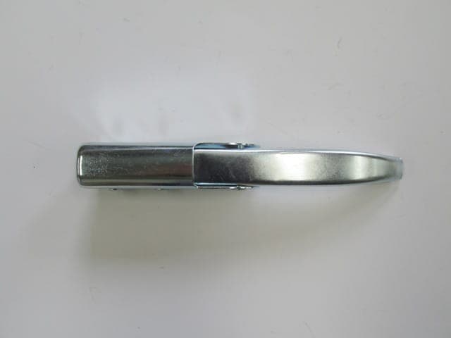 NISSAN PICK UP- D21- 89/97; BAGAJ KAPAK AÇMA KOLU NİKELAJLI (YANDAN AÇMALI) (HUSHAN) (1/3)