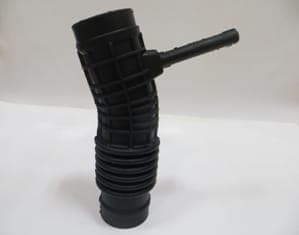 NISSAN SKYSTAR- PICK UP- D22- 97/02; HAVA FİLTRE HORTUMU (1/3)