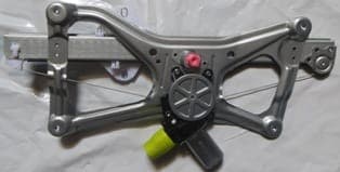 HONDA CIVIC- SD- 06/11; ÖN CAM KRİKOSU SOL ELEKTRİKLİ/MOTORLU (HUSHAN) (1/2)