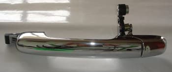 HONDA CRV- 02/04; BAGAJ KAPAĞI DIŞ AÇMA KOLU NİKELAJLI (ANAHTAR DELİKSİZ) (HUSHAN) (1/1)