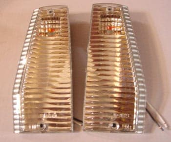 JEEP CHEROKEE- GRAND- 96/98; ÇAMURLUK SİNYALİ SAĞ/SOL SET 2 PARÇA BEYAZ (TYC) (1/1)