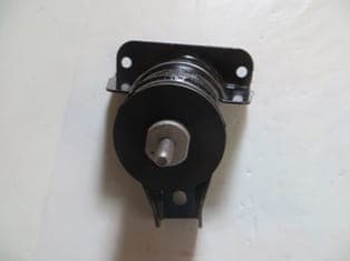 SUZUKI SWIFT- 05/11; MOTOR TAKOZU SAĞ (TENACITY) (1/4)