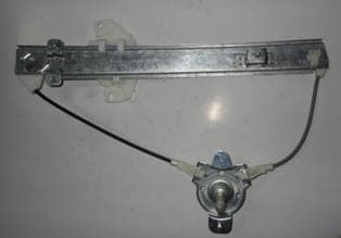 HYUNDAI ELANTRA- 98/01; ÖN CAM KRİKOSU SOL MANUEL (1/2)