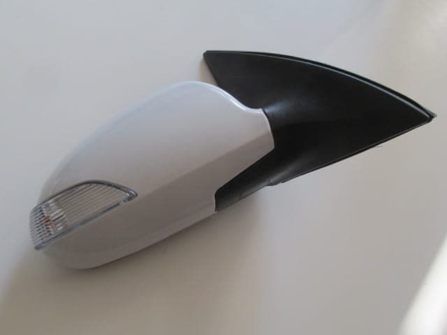 HYUNDAI I30- 07/12; KAPI AYNASI SAĞ ELEKTRİKLİ/SİNYALLİ/BEYAZ KAPAKLI(SİNYALİ KISA TİP)(5FİŞLİ)( thumbnail 2