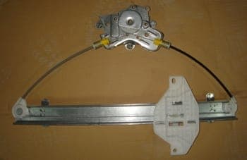 HYUNDAI SONATA- 99/02; ARKA CAM KRİKOSU SOL ELEKTRİKLİ/MOTORSUZ (32DİŞ) (1/2)