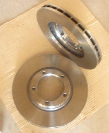 HYUNDAI STAREX- MİNİBÜS- 98/03; ÖN FREN DİSKİ (HAVALI)(ADET) 2.4/2.5 TD (254X24X87X40X5)(DAIWA) (1/1)