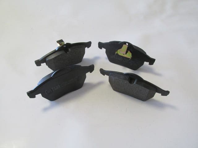 OPEL VECTRA- B- 96/99; ÖN FREN BALATASI (KABLOSUZ)(DİSK) (155,3X74,1X19/156,3X74,1X18,5) (BRAMAX) thumbnail 3