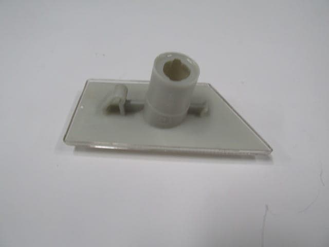 OPEL VECTRA- C- 03/05; ÇAMURLUK SİNYALİ SAĞ BEYAZ thumbnail 2