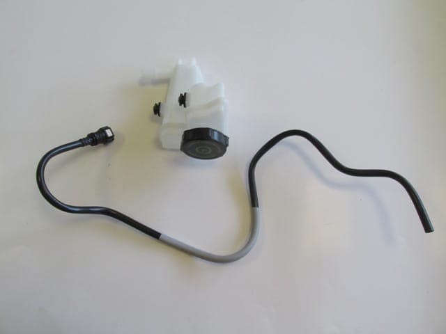 FORD FIESTA- 02/07; HİDROLİK DİREKSİYON YAĞ HAZNE DEPOSU (KAPAKLI) (1.4 TDCI/1.6/1.4CC BENZİNLİ) (1/3)