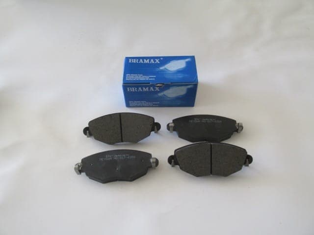 FORD MONDEO- 01/04; ÖN FREN BALATASI 1,8/2,0/2,2/2,5 (DİSK) (148,5X60,4X17) (BRAMAX) (1/4)