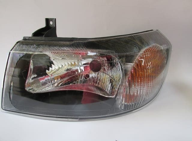 FORD TRANSIT- V184- 02/06; FAR LAMBASI SOL ELEKTRİKLİ/MANUEL SİYAH 4 FİŞLİ (H4)(AYFAR) (1/3)