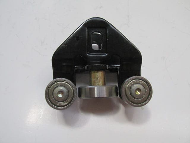 FORD TRANSIT CONNECT- 09/14; SÜRGÜLÜ KAPI ÜST RAY BAĞLANTISI SAĞ/SOL AYNI (ADET) (1/2)