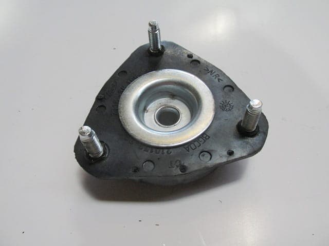 FORD TRANSIT CONNECT- 15/18; ÖN AMORTİSÖR ÜST KULE TAKOZU SAĞ/SOL AYNI (ADET) thumbnail 2