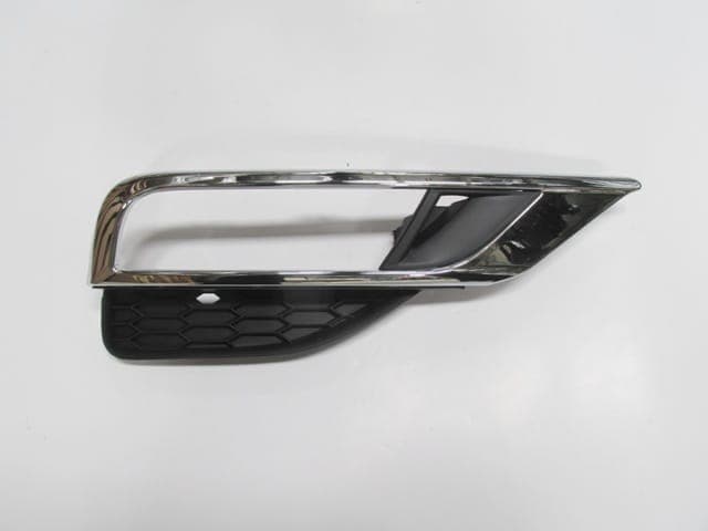 HONDA CRV- 15/18; SİS LAMBA KAPAĞI SAĞ SİS DELİKLİ (NİKELAJ KAPLAMALI) (TW) (1/3)
